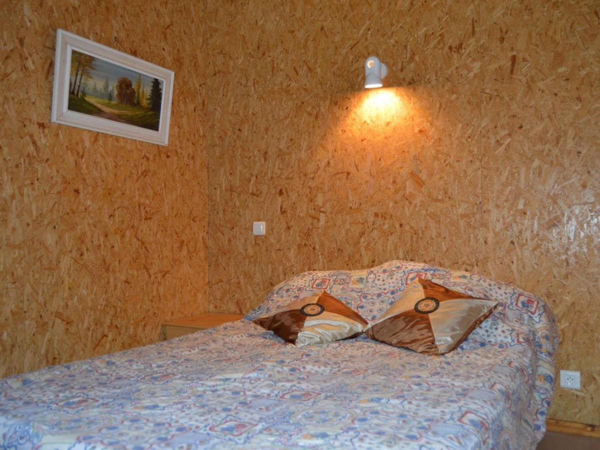 Chalet En Pleine Nature A Orsennes Avec Etang A Proximite, Ideal Pour 6 Personnes Et Animaux Admis - Fr-1-591-170 מראה חיצוני תמונה